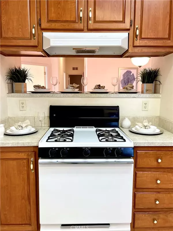 Garden Grove, CA 92841,8111 Stanford #118