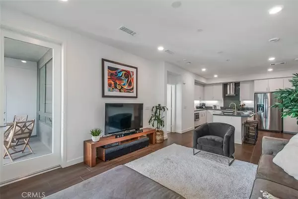 Irvine, CA 92612,1414 Nolita