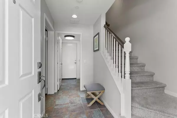 Tustin, CA 92782,15203 Byron Way