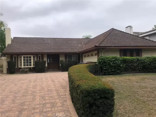 6418 E Via Corral, Anaheim Hills, CA 92807