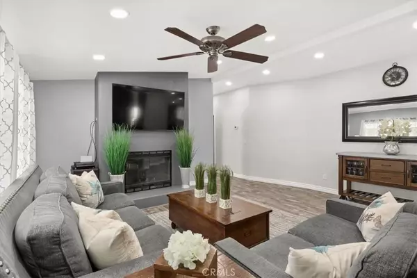 Brea, CA 92821,1051 Site Dr #27