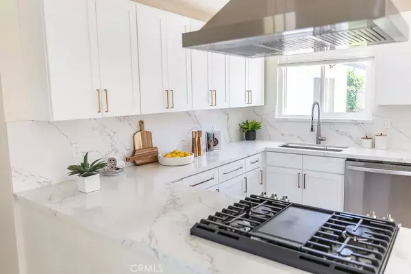 Santa Ana, CA 92703,1618 W 11th Street