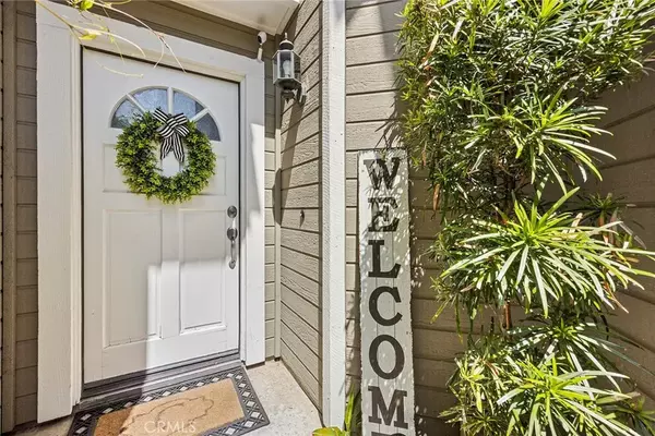 Tustin, CA 92782,2285 BOXWOOD Place #66