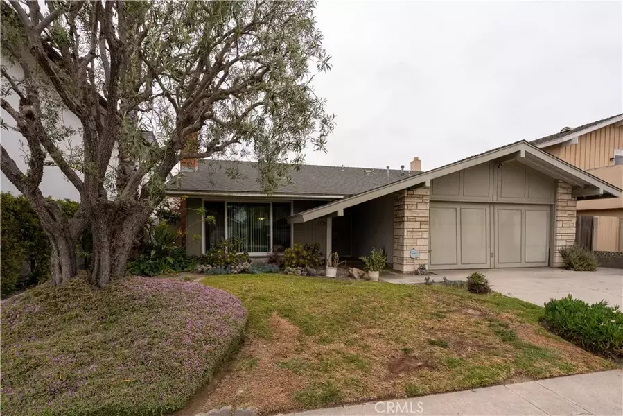 4364 Ironwood Avenue, Seal Beach, CA 90740