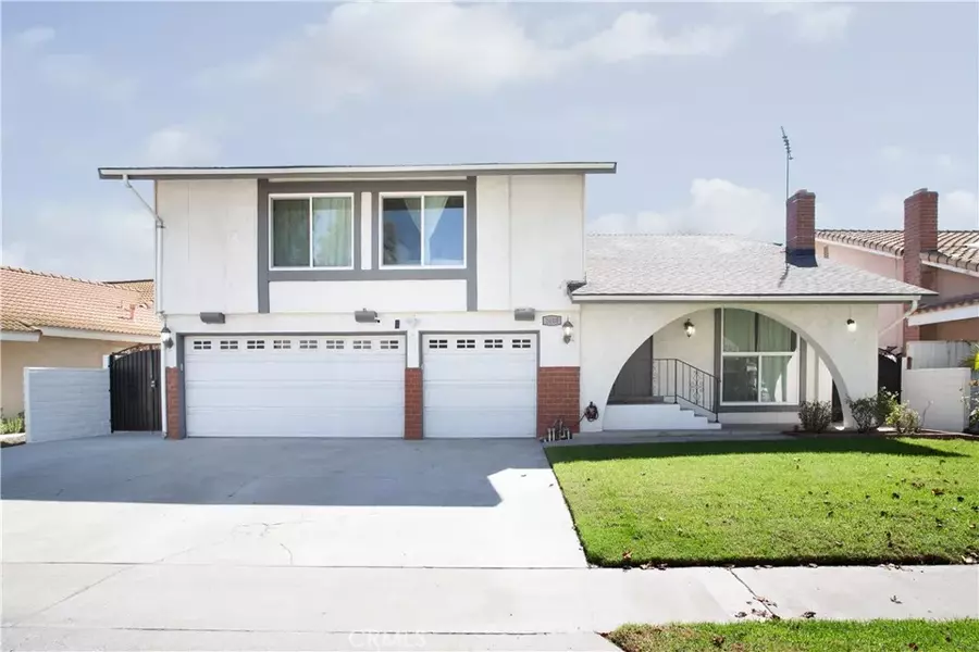 2605 Alona Street, Santa Ana, CA 92706