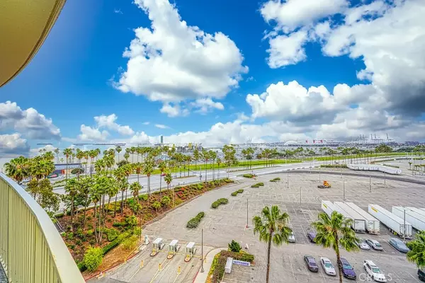 Long Beach, CA 90802,700 E Ocean Boulevard #1007