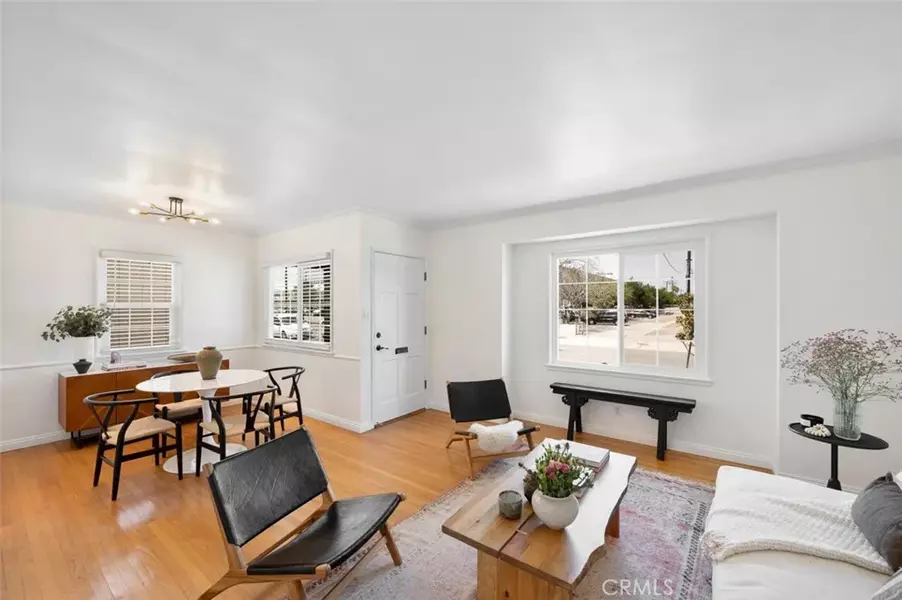 5542 W 122nd Street, Hawthorne, CA 90250