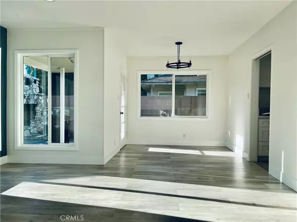 Santa Ana, CA 92707,1802 S Garnsey Street