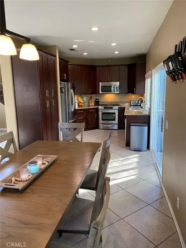 Placentia, CA 92870,162 Sims Way