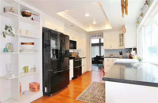 Yorba Linda, CA 92886,19771 Sienna Lane