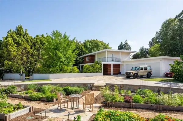 Newport Beach, CA 92660,2301 Santiago Drive