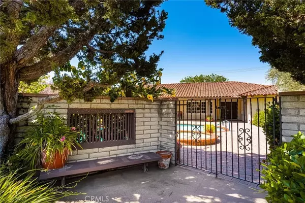 North Tustin, CA 92705,2012 Omega Drive