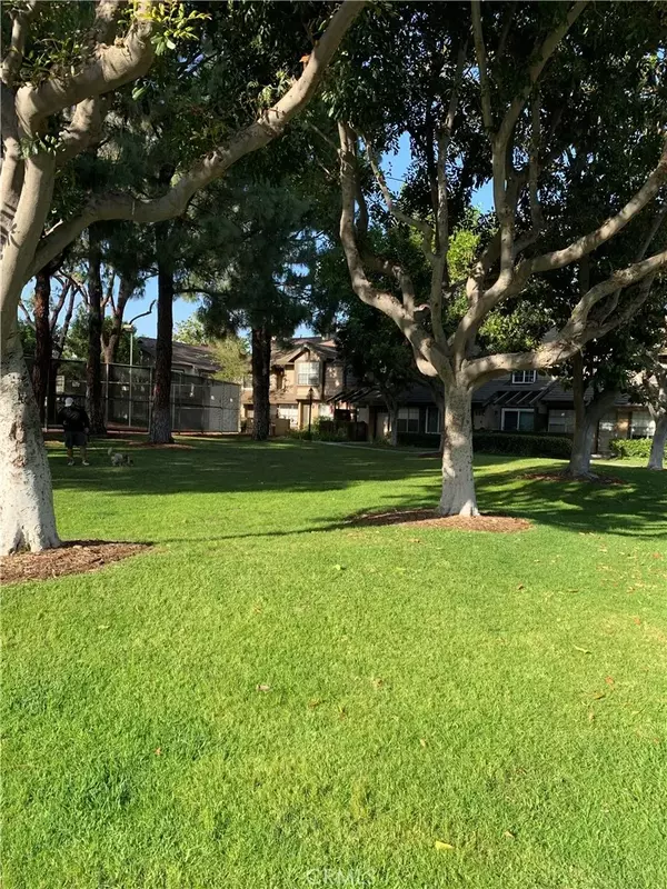 Anaheim, CA 92802,2321 S Mira