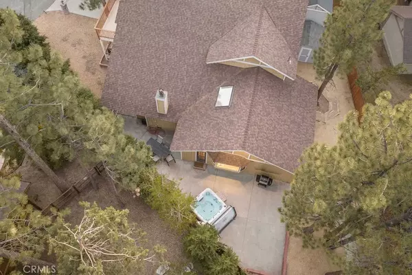 Big Bear Lake, CA 92315,42756 Tannenbaum Place