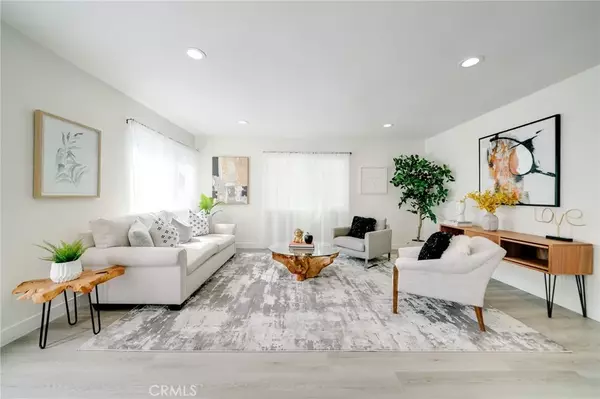 Long Beach, CA 90814,361 Flint Avenue