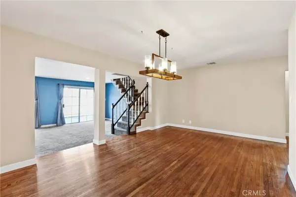 Lakewood, CA 90713,6311 South Street