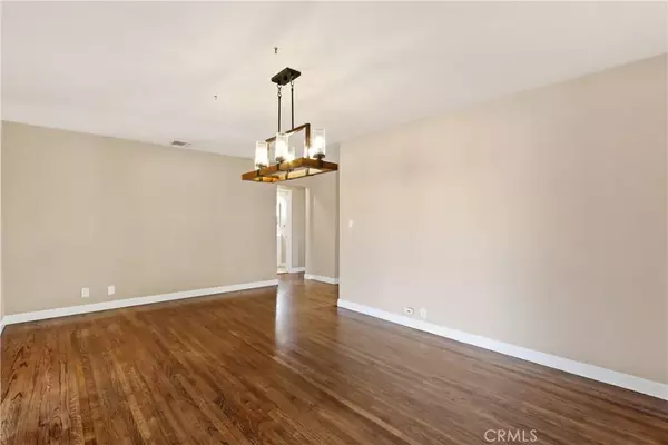 Lakewood, CA 90713,6311 South Street