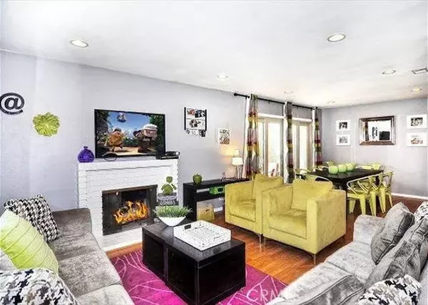 987 Lamark Lane, Anaheim, CA 92802