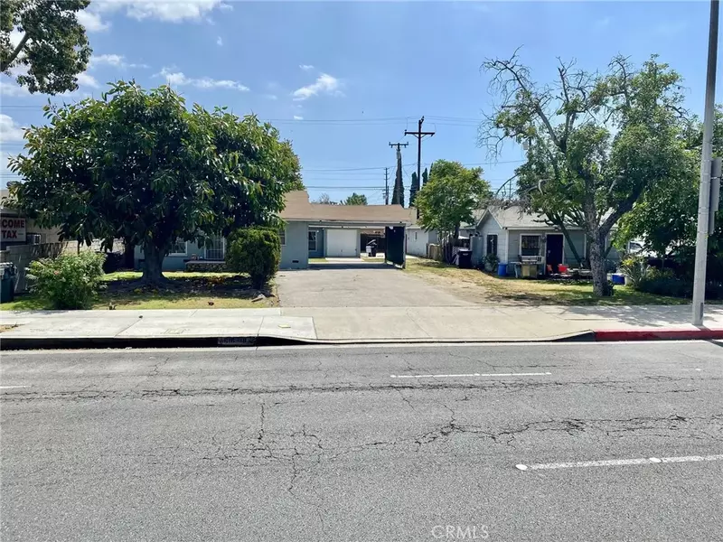 6612 Florence Avenue, Bell Gardens, CA 90201