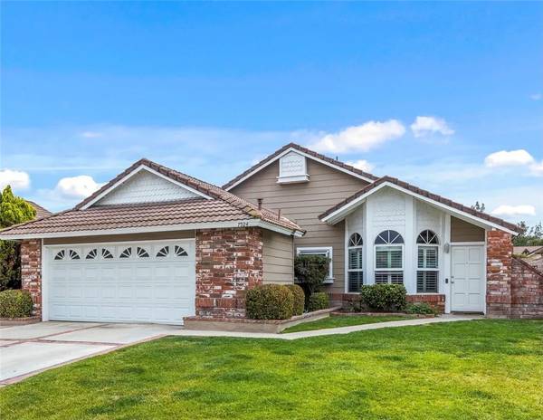 7924 E Saffron Street, Anaheim Hills, CA 92808