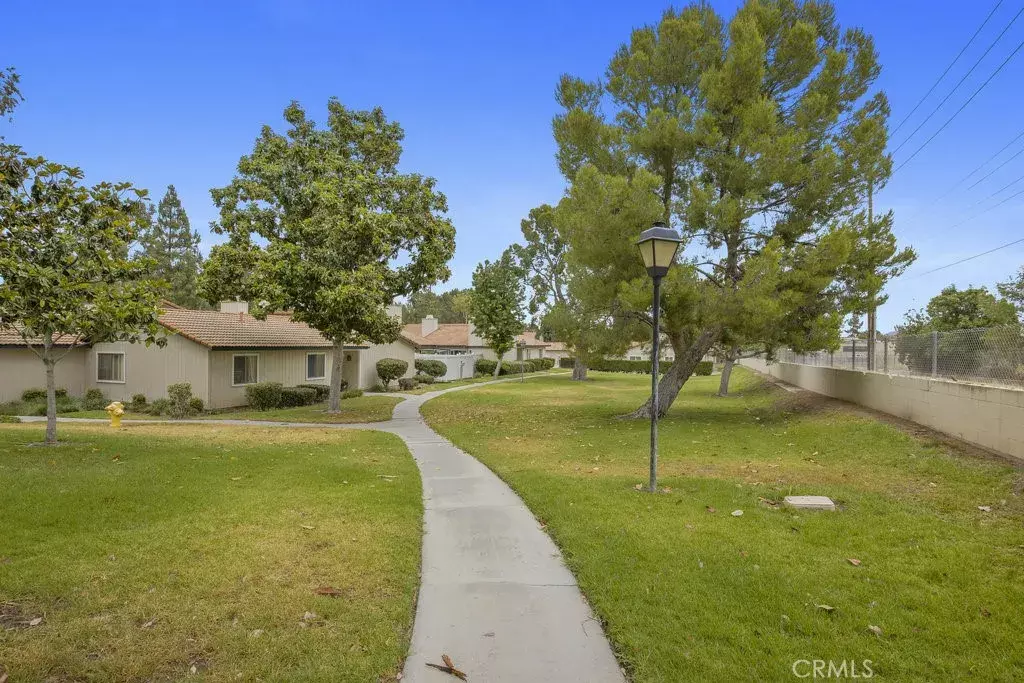 Corona, CA 92882,1117 Border Avenue