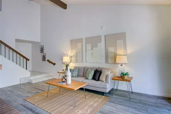 Fullerton, CA 92833,2317 Sandbar Drive #204