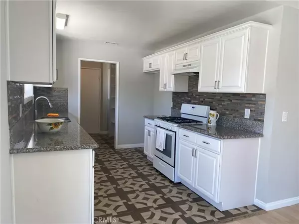 Anaheim, CA 92806,2307 E Paradise Road