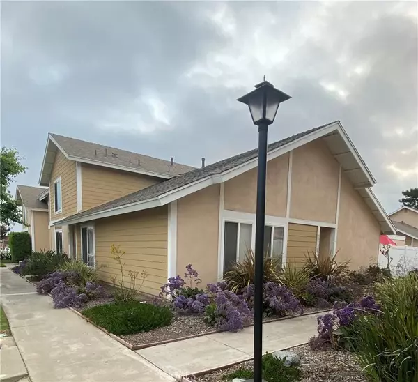 Lake Forest, CA 92630,23141 Cherry Avenue #4