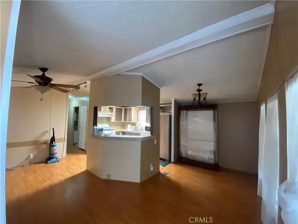 Santa Ana, CA 92704,432 Harbor #80