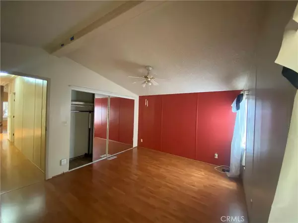 Santa Ana, CA 92704,432 Harbor #80