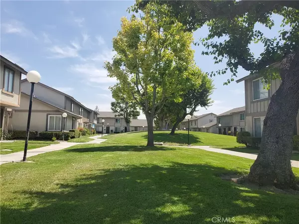 Santa Ana, CA 92707,3040 Bradford Place #B