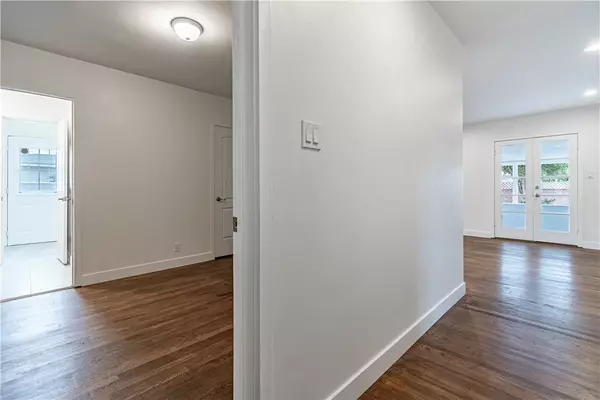 Lakewood, CA 90713,5712 Canehill Avenue