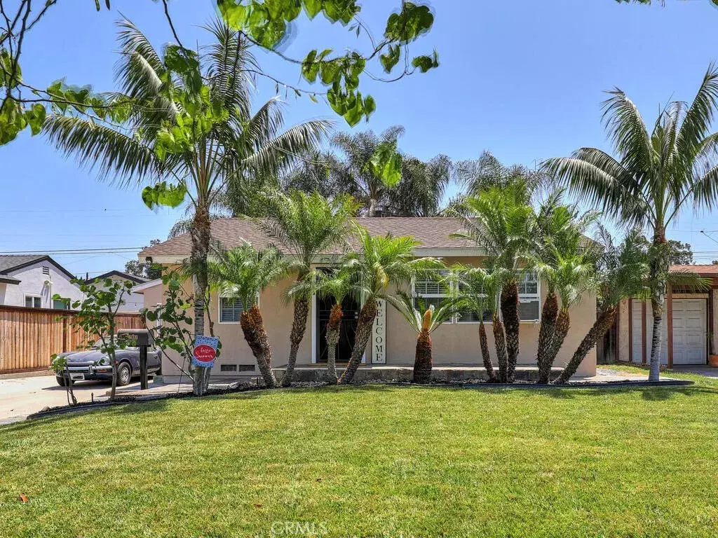 Lakewood, CA 90712,5816 Dagwood Avenue