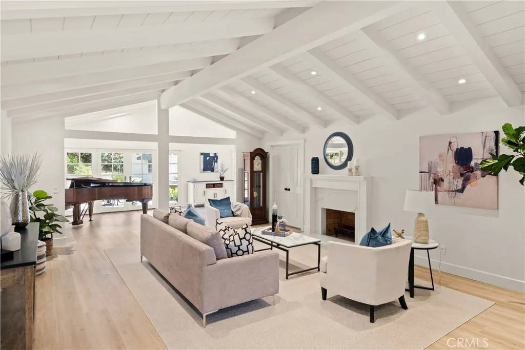 North Tustin, CA 92705,11602 Ranch Hill
