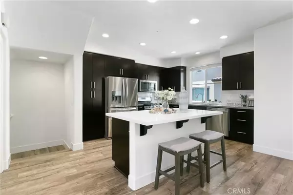 Buena Park, CA 90621,8288 Celestial Avenue