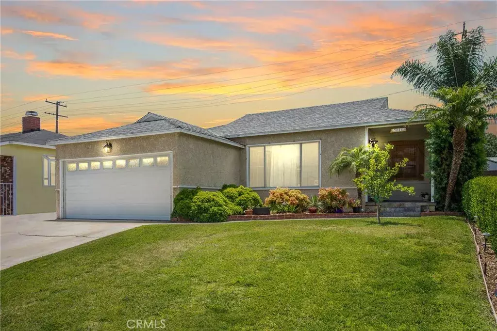 Lakewood, CA 90712,2816 Arbor Road