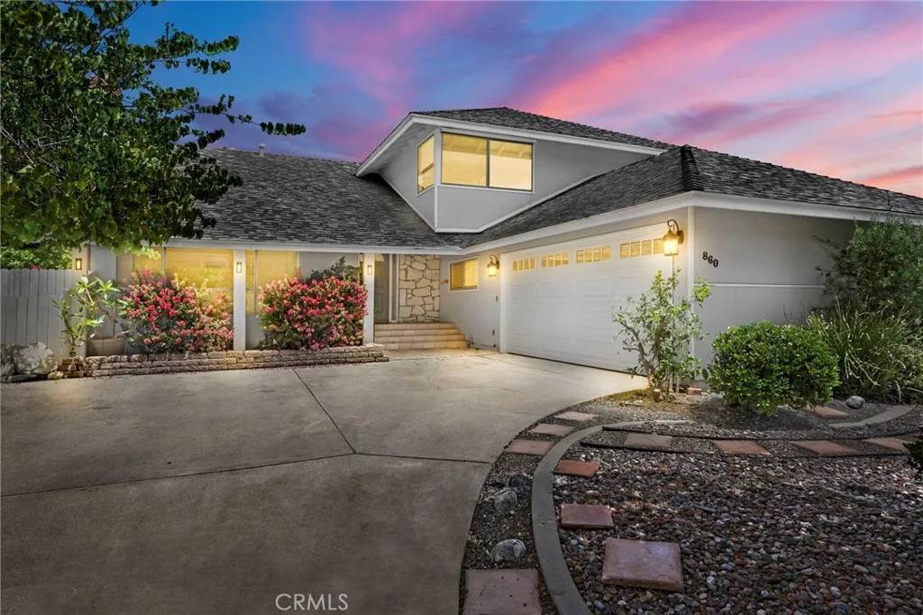 860 Whitebook Drive, La Habra, CA 90631