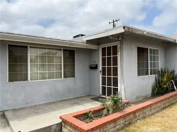 218 W Gragmont Street, Covina, CA 91722