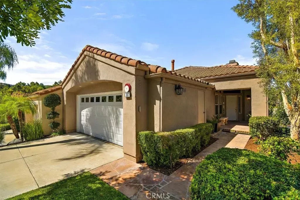 Anaheim Hills, CA 92807,307 S San Vicente Lane