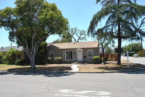 4863 Pepperwood Ave, Long Beach, CA 90808