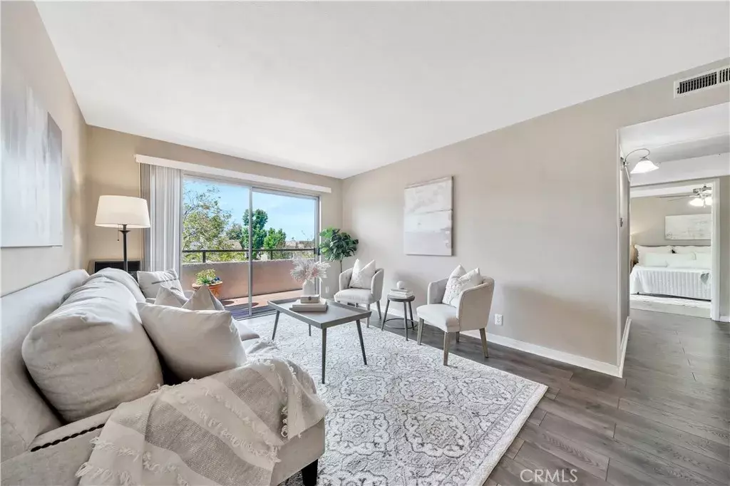 Lake Forest, CA 92630,22011 Rimhurst Drive #K