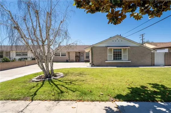 2948 W Bridgeport Avenue, Anaheim, CA 92804