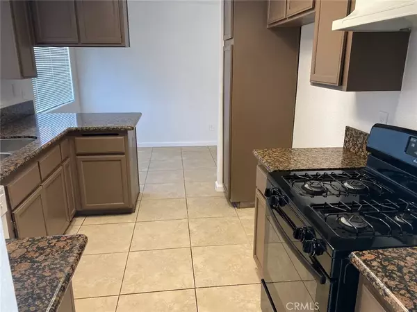 Victorville, CA 92395,12755 1st Avenue