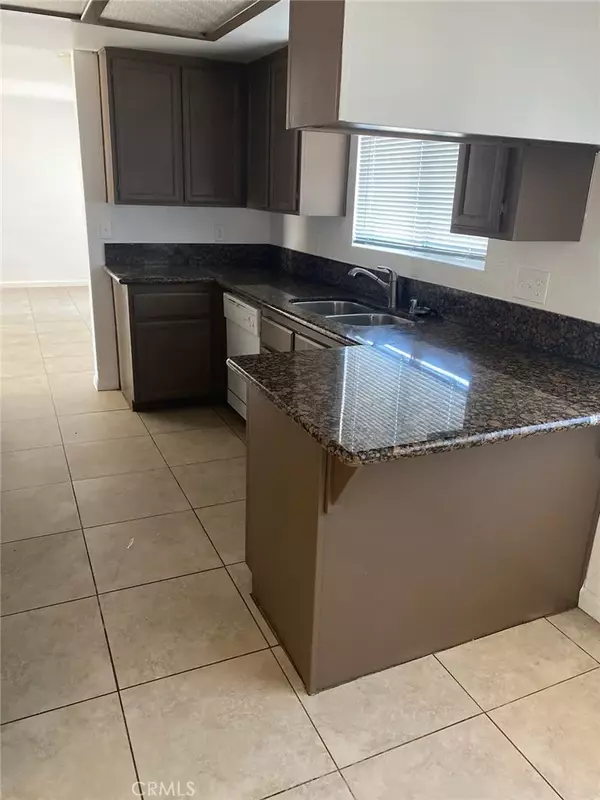 Victorville, CA 92395,12755 1st Avenue