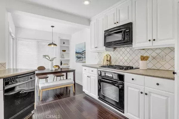 Laguna Hills, CA 92653,22192 Caminito Tasquillo #196