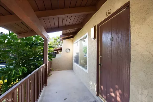 Santa Ana, CA 92707,1010 W Macarthur Boulevard #136