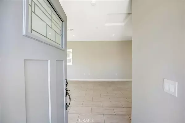 Norwalk, CA 90650,13108 Domart