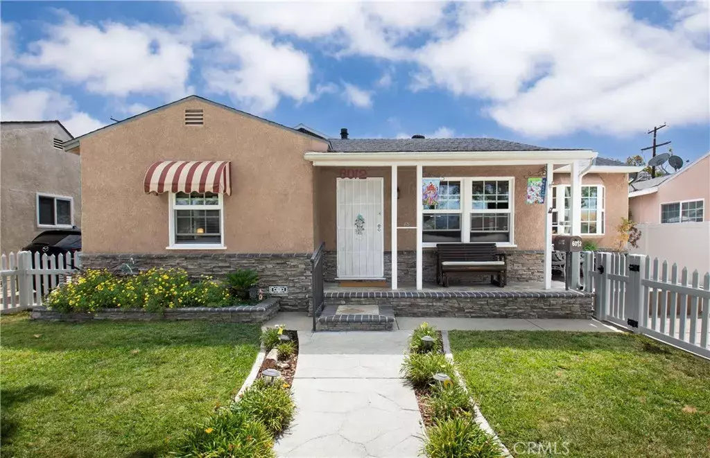 Lakewood, CA 90712,6012 Pepperwood Avenue