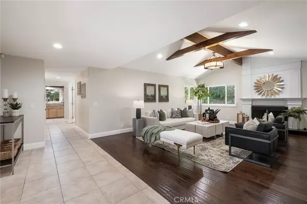 North Tustin, CA 92705,10471 Cowan Heights Drive