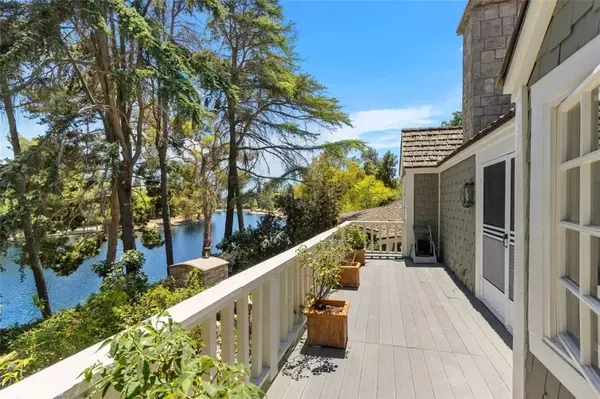 Fullerton, CA 92835,442 W Hermosa Drive